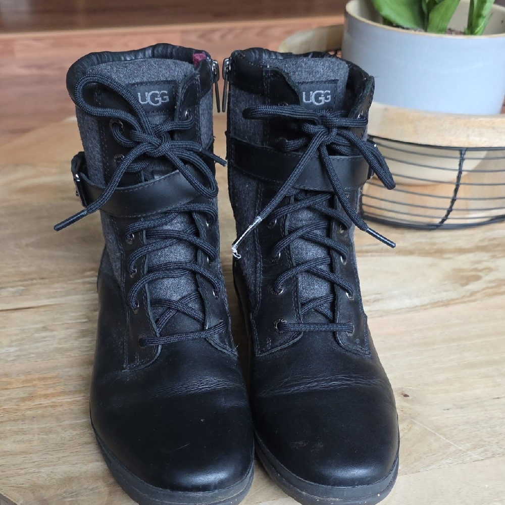 UGG Women's Black and Gray Combat Boots